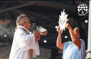  El cuarto día del novenario de la Virgen de Caacupé fue en honor a los pueblos indígenas - trece