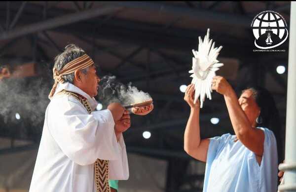 El cuarto día del novenario de la Virgen de Caacupé fue en honor a los pueblos indígenas - trece