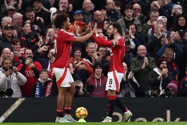 El United demuestra su reacción - Fútbol Internacional - ABC Color