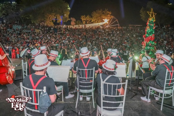 Ciudad del Este inaugura “Navidad del Este” con luces y reciclaje - ADN Digital
