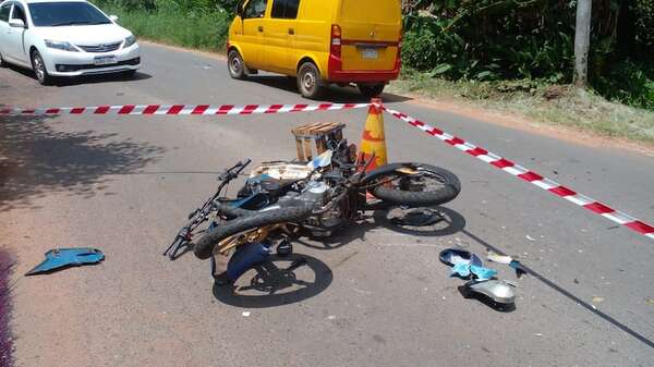 Trágico accidente en Itá: motociclista fallece tras choque con camión - Policiales - ABC Color