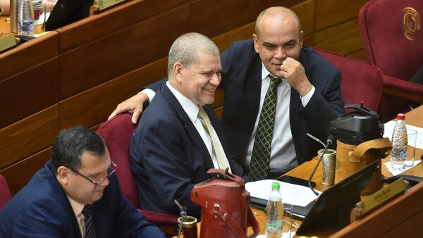 Bachi podría ser reelecto hoy mismo para mantener bastión del Congreso
