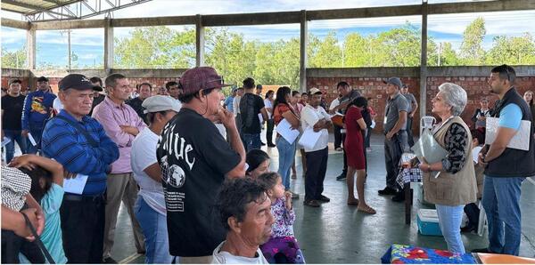 EBY inició entrega de aporte financiero y víveres a pescadores de Itapúa