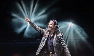 ¡Marco Antonio Solís compartió un famoso meme paraguayo!