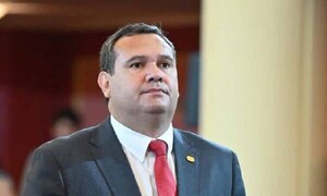 Senador Derlis Maidana reivindica autoaumento de G. 6 millones: “No es un privilegio” – Prensa 5