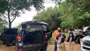 Prisión preventiva para supuesto miembro de banda "Flipper" de robo de autos - 1000 Noticias