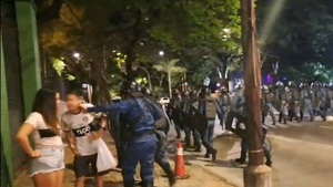 Hincha de Olimpia agredido por policía ratificó denuncia ante la Fiscalía