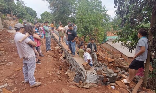 Prieto pone a vecinos de Belén a merced de los raudales, con espantosa obra de canalización