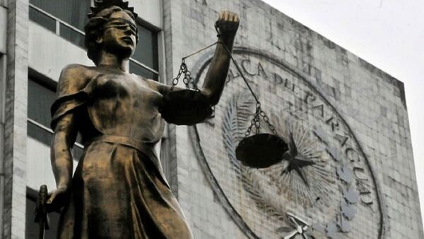 Disponen auditoría tras presuntas irregularidades en Juzgados de Paz de Asunción por mafia de pagarés