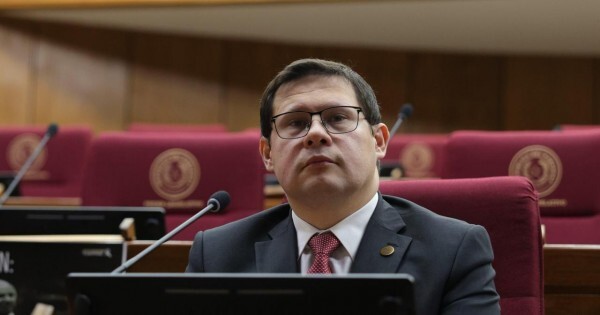 Los hoteleros se enfrentan a Airbnb y le piden regulaciones a la DNIT