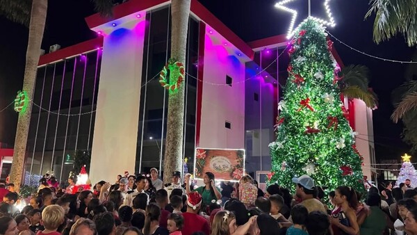 “Navidad Sustentable” ilumina Santa Rita con creatividad y conciencia ambiental