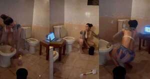 Diario HOY | Gloria Jara limpia su baño y estudia al mismo tiempo