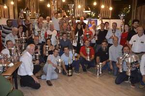 Noche de celebración con los campeones de Autos Antiguos - ABC Motor 360 - ABC Color