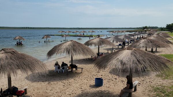 Eco Tour Laguna Blanca: un paraíso para el relax en el corazón de Paraguay