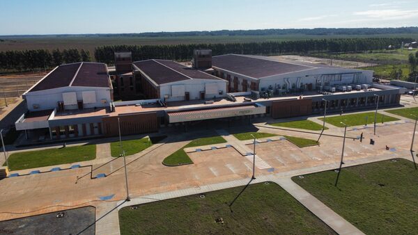Gran Hospital de Coronel Oviedo: hito en sostenibilidad ambiental y gestión hospitalaria - .::Agencia IP::.