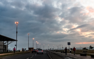 Pronostican una jornada cálida con lluvias