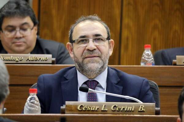 ¿El sueldo de G. 32 millones no alcanza? “La gente no comprende”, dice diputado - Política - ABC Color