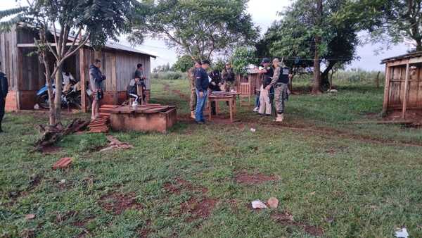 Allanamiento en Fram: Incautan rifles y cartuchos relacionados con abigeato