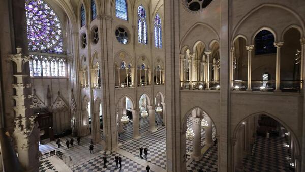 Trump viajará a París para asistir a la reapertura de Notre Dame