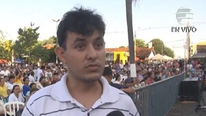 Joven pide ayuda a la Virgen de Caacupé para conocer a su papá