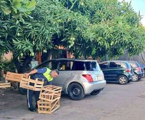 Cuidacoches: PMT recuerda que está prohibido “reservar” estacionamiento - Policiales - ABC Color