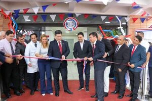 Inauguran mejoras en Hospital de San Lorenzo
