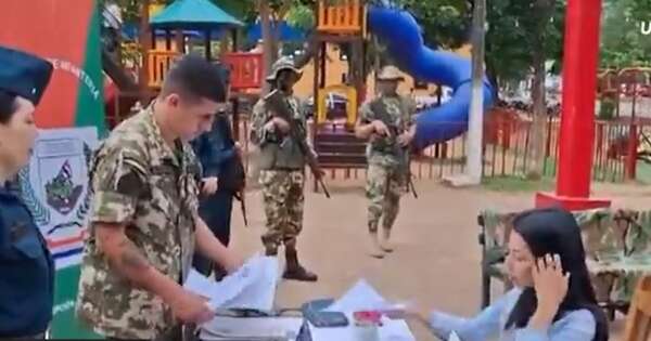 La Nación / El servicio militar despierta el interés de las mujeres en Concepción