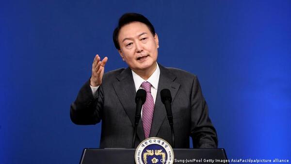 El presidente de Corea del Sur declaró la ley marcial en medio de una disputa con la oposición
