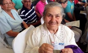 Registro Civil culpa a familiares por inclusión de fallecidos en pensión de adultos mayores - OviedoPress