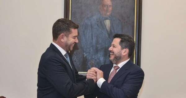 La Nación / Ejecutivo aboga porque una docena de proyectos sean aprobados antes de fin de año