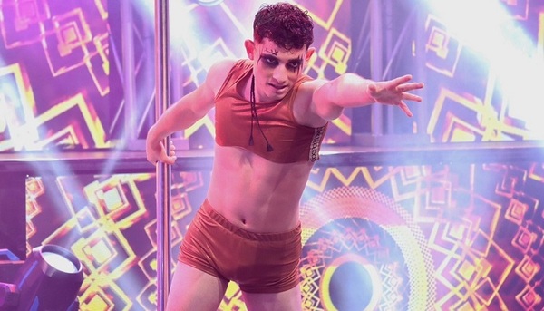 Así fue la presentación del "Pole Dance" del popular Chili - Teleshow