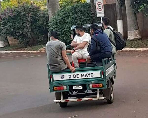 2 de Mayo: Ilusiones trasladadas en motocarro - Fútbol - ABC Color