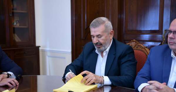 Diario HOY | Defensa Costera de Pilar: firman contrato y anuncian máquinas en pista desde el 2025