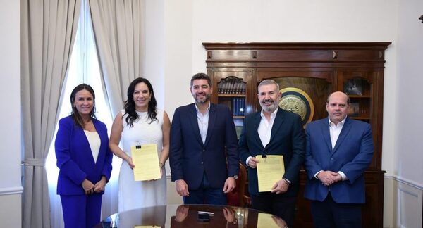 Oficializan contrato para el inicio de la segunda etapa de la Defensa Costera de Pilar