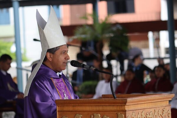 Novenario de Caacupé: Mensaje centrado en presos y adictos - ADN Digital