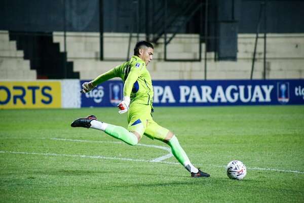 Ángel Espínola: “Estoy feliz por mi debut y por el resultado” - Sportivo Luqueño - ABC Color