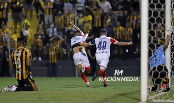 Versus / A tres años del '100:55': La última vez que Cerro gritó campeón