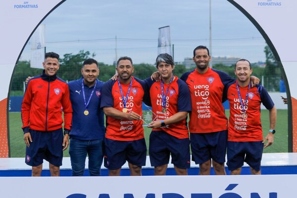 Versus / No todo fue malo: El importante reconocimiento que recibió Cerro Porteño