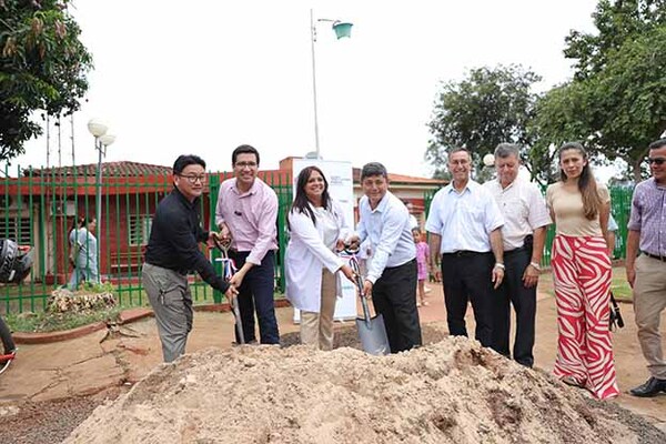 Gobernación anuncia obras para mejorar los servicios en el Hospital Materno Infantil de Yguazú | DIARIO PRIMERA PLANA