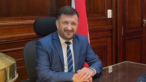 Senador argentino demorado en Paraguay con más de USD 200.000 en su poder
