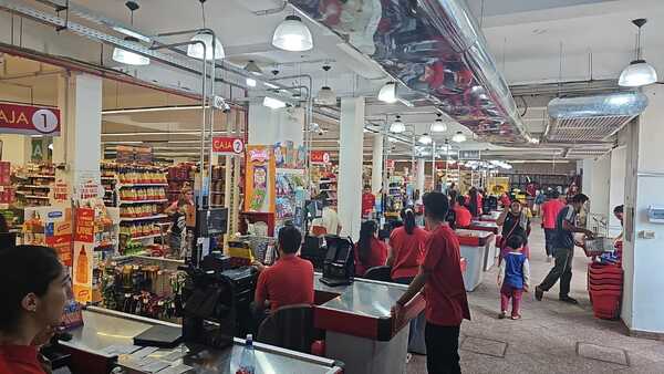 Movimiento comercial en Caacupé volvió a ser como antes de la pandemia | Locales | 5Días