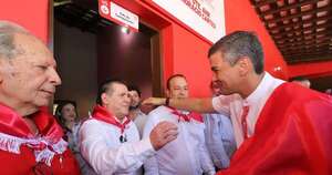 La Nación / La doctrina social del Gobierno es la que instruyó el fundador del Partido Colorado, asegura Peña