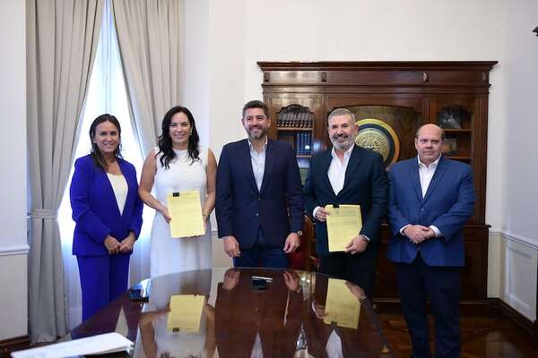 Defensa costera de Pilar a precio más caro: Alliana en primera fila para la firma de contrato del MOPC - Economía - ABC Color