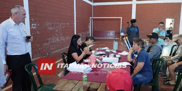 ENTREGARON TARJETAS DEL BNF A PESCADORES DE SAN JUAN DEL PNÁ. - Itapúa Noticias