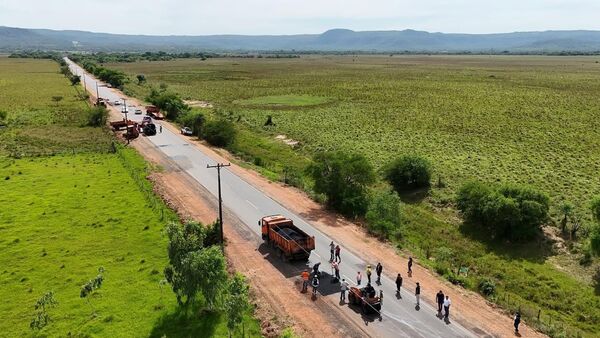 A días de la fiesta de la Virgencita de Caacupé, MOPC apura bacheo de rutas