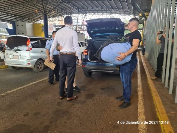 Foz de Yguazú: rescatan a paraguayo que era llevado a la fuerza a Brasil - trece