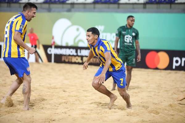 Duelo paraguayo en cuartos de final de la Libertadores de fútbol playa - Polideportivo - ABC Color