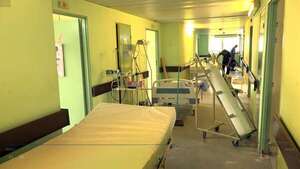 Obras del Hospital Nacional no avanzan y bebés están hacinados en UTI, denuncian - Nacionales - ABC Color