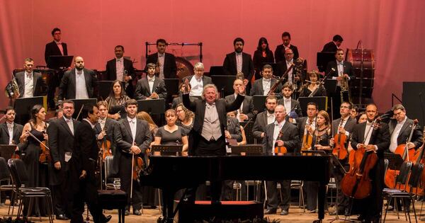 La Nación / La OSCA cierra el año con la pianista Nicole Kennedy