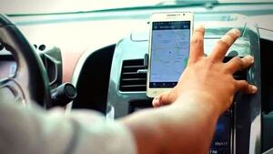Conductores de plataformas deben pagar un canon para operar en Encarnación